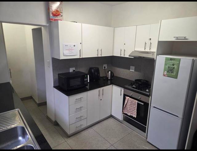 5 BEDROOM PROPERTY TO RENT IN WOODSTOCK